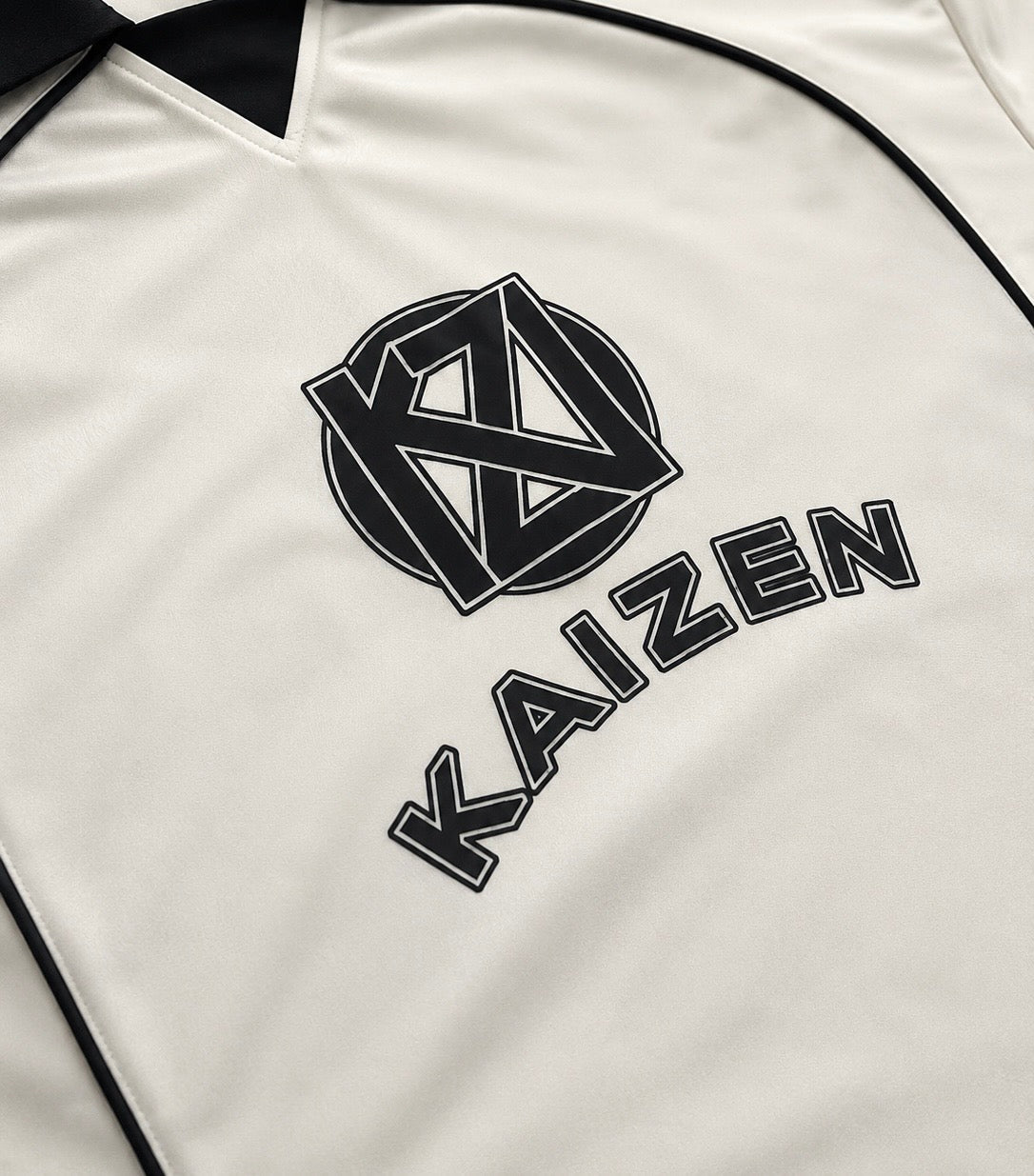 Kaizen Oversized Collared Jersey - Off White / Black